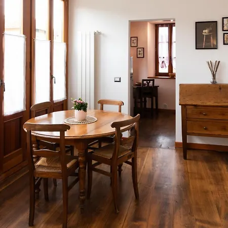 Alla Piana Apartment