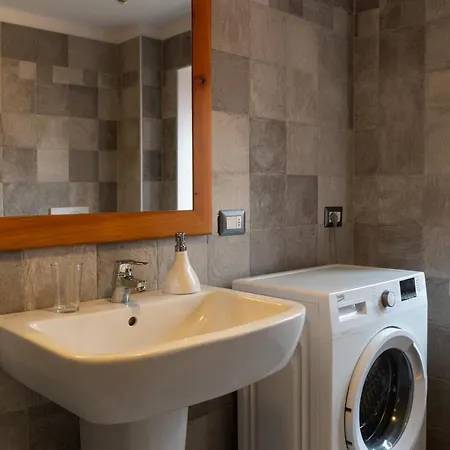 Alla Piana Apartment *